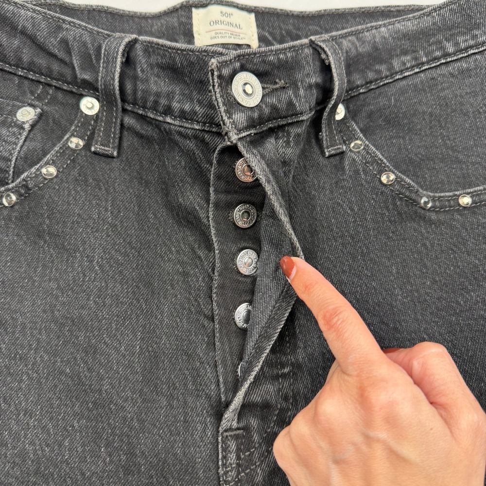 Levi's 501 Original Studded Jeans Black Y2K Alt Punk Grunge Straight Leg W31 L30 - Picture 3 of 9